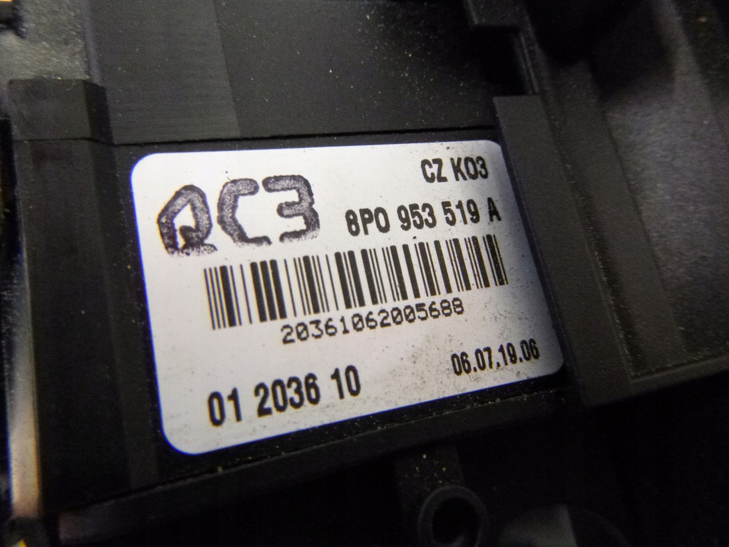 switch ring module AUDI A3 8P SPORTBACK 1K0953549AH 8P0907137BJ 2006