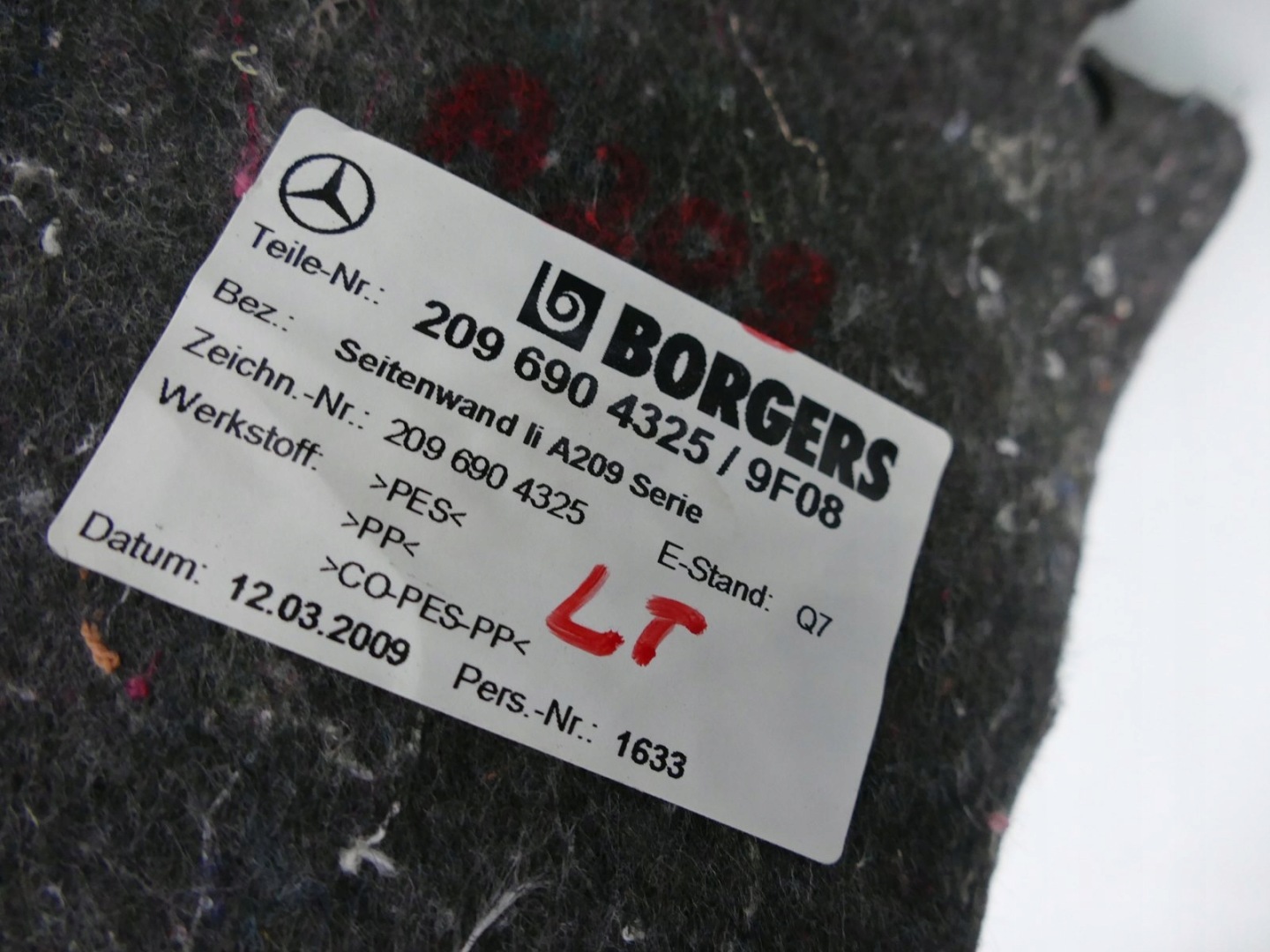 MERCEDES A209 W209 CABRIO mats boot 09r