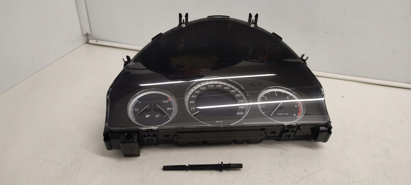 dials Mercedes W204 2,2 CDI