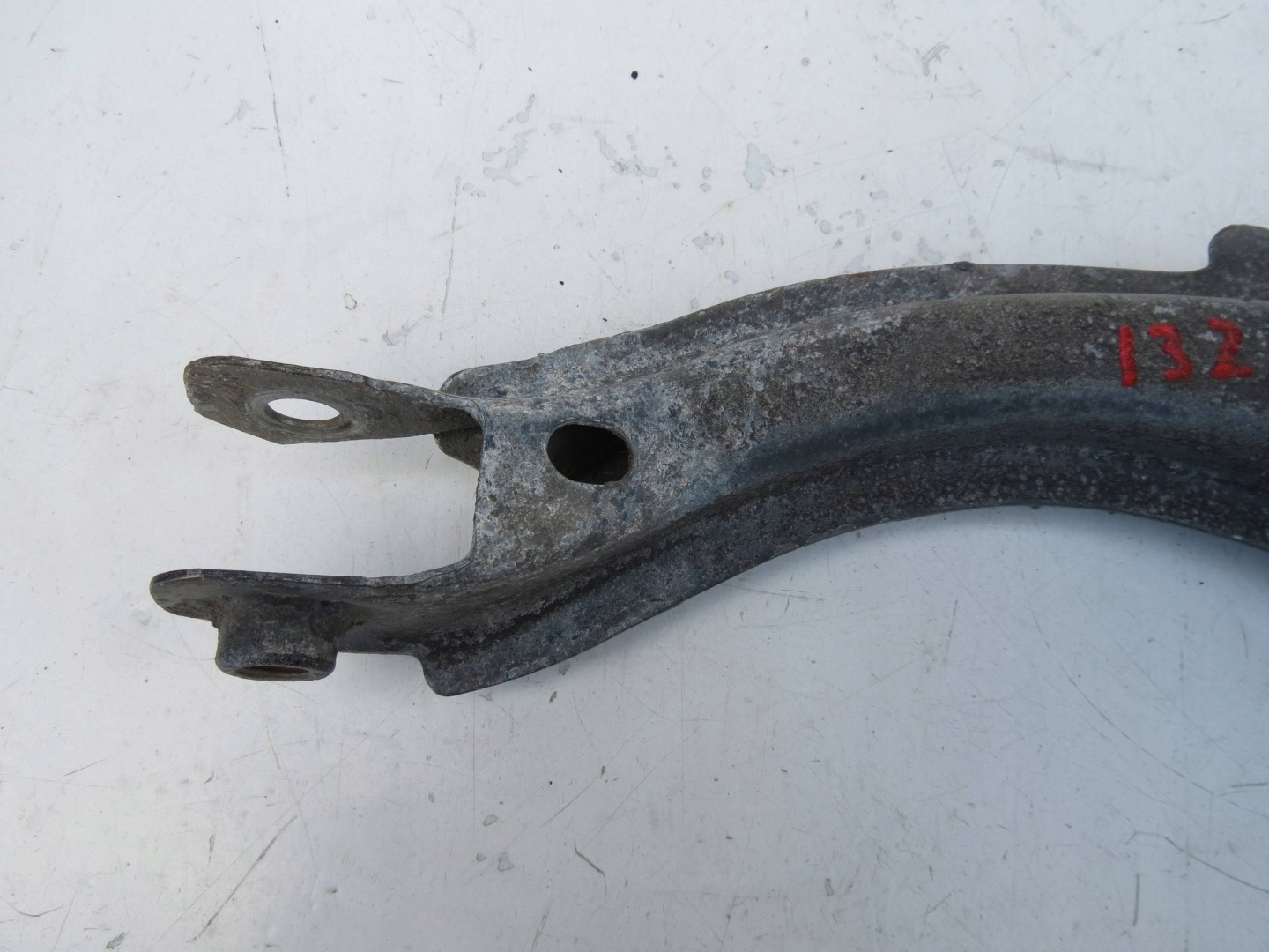 Querlenker links heck VOLVO S60 und 2.4 B 140KM R5 2001r