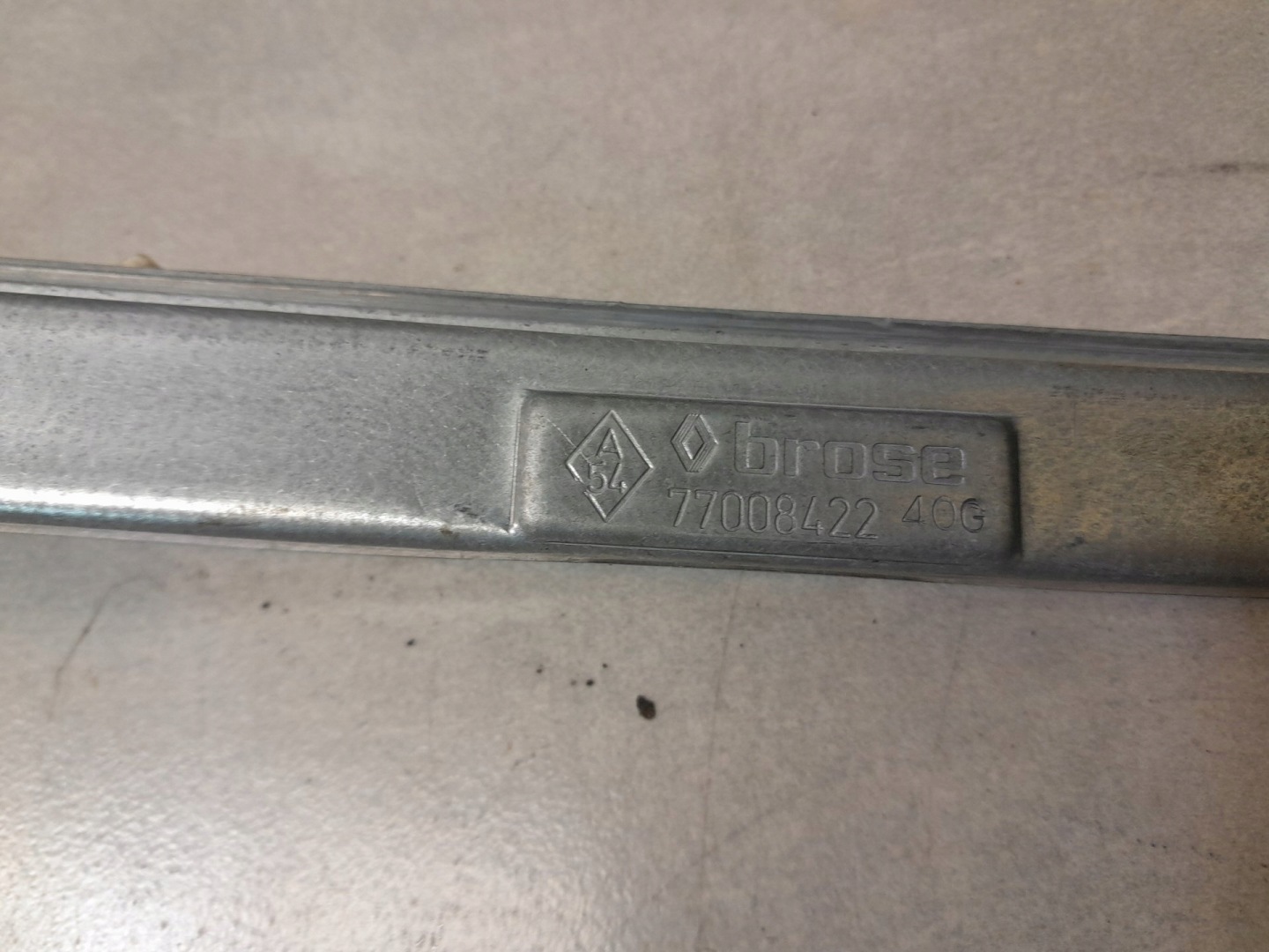 window regulator right front CLIO II 1.9 D 7700842240G