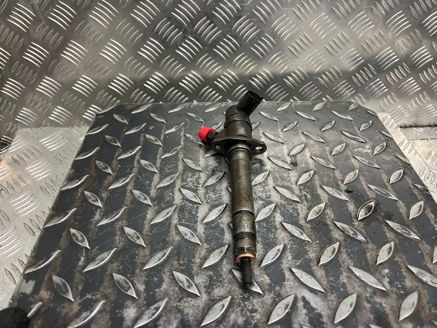nozzle injector VOLVO XC90 8658351