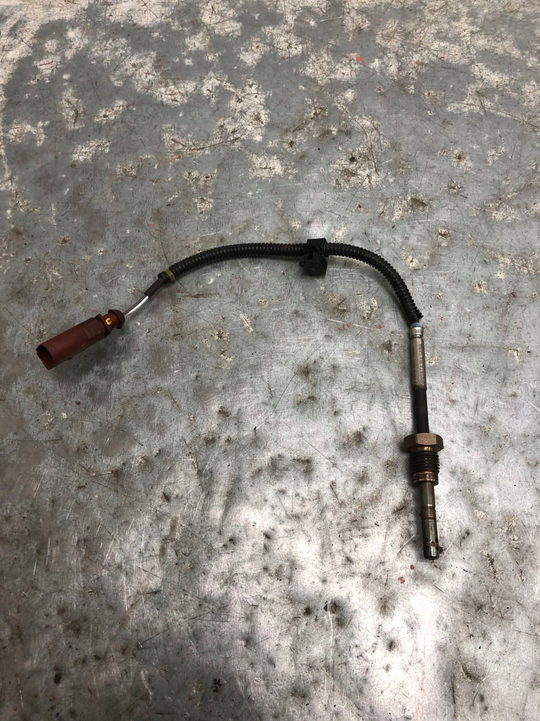 Sensor TEMPERATURY Gase AUDI Q5 LIFT 4H0906088AB
