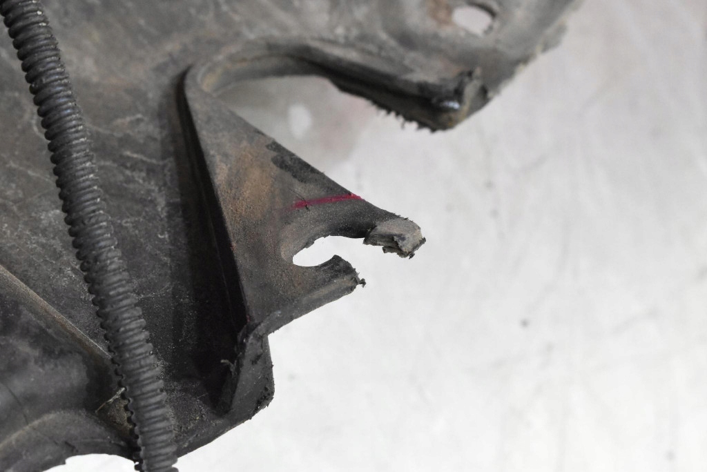 bumper front front BIALY DACIA DUSTER 1 and LIFT 13-17