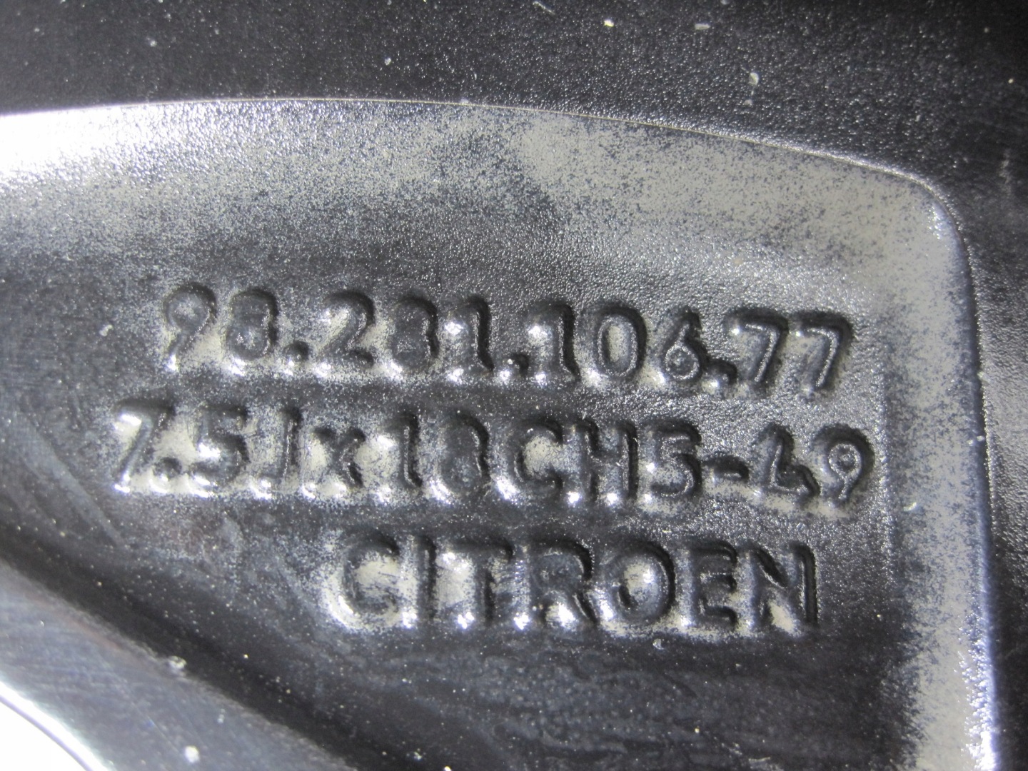 wheels discs tyres CITROEN C5 AIRCROSS R18 M+S 22R