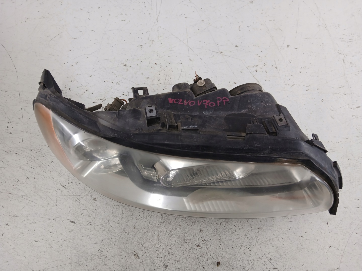 VOLVO V70 II XC70 light left front XENON + control unit 30784250 EUROPA
