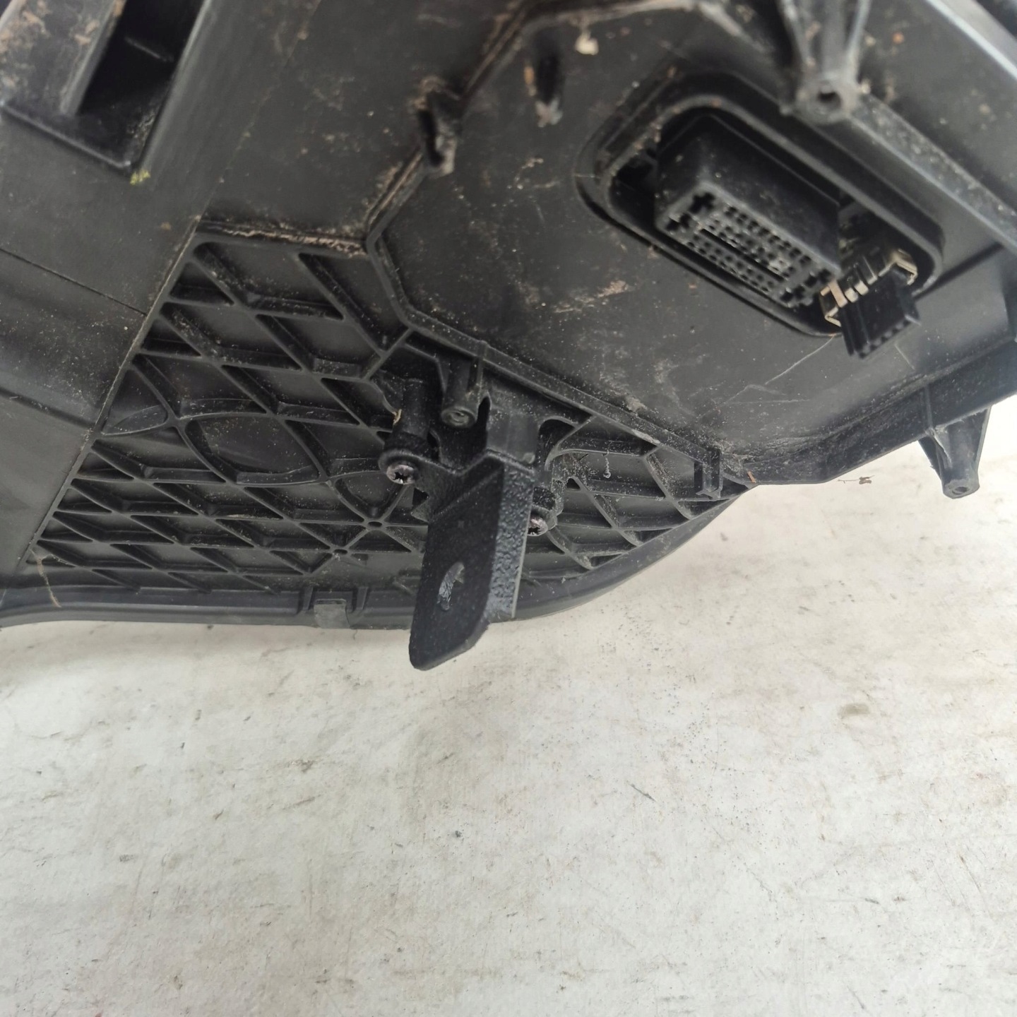 SKODA YETI 5L 5L1 09- light right front front XENON 5L1941016B