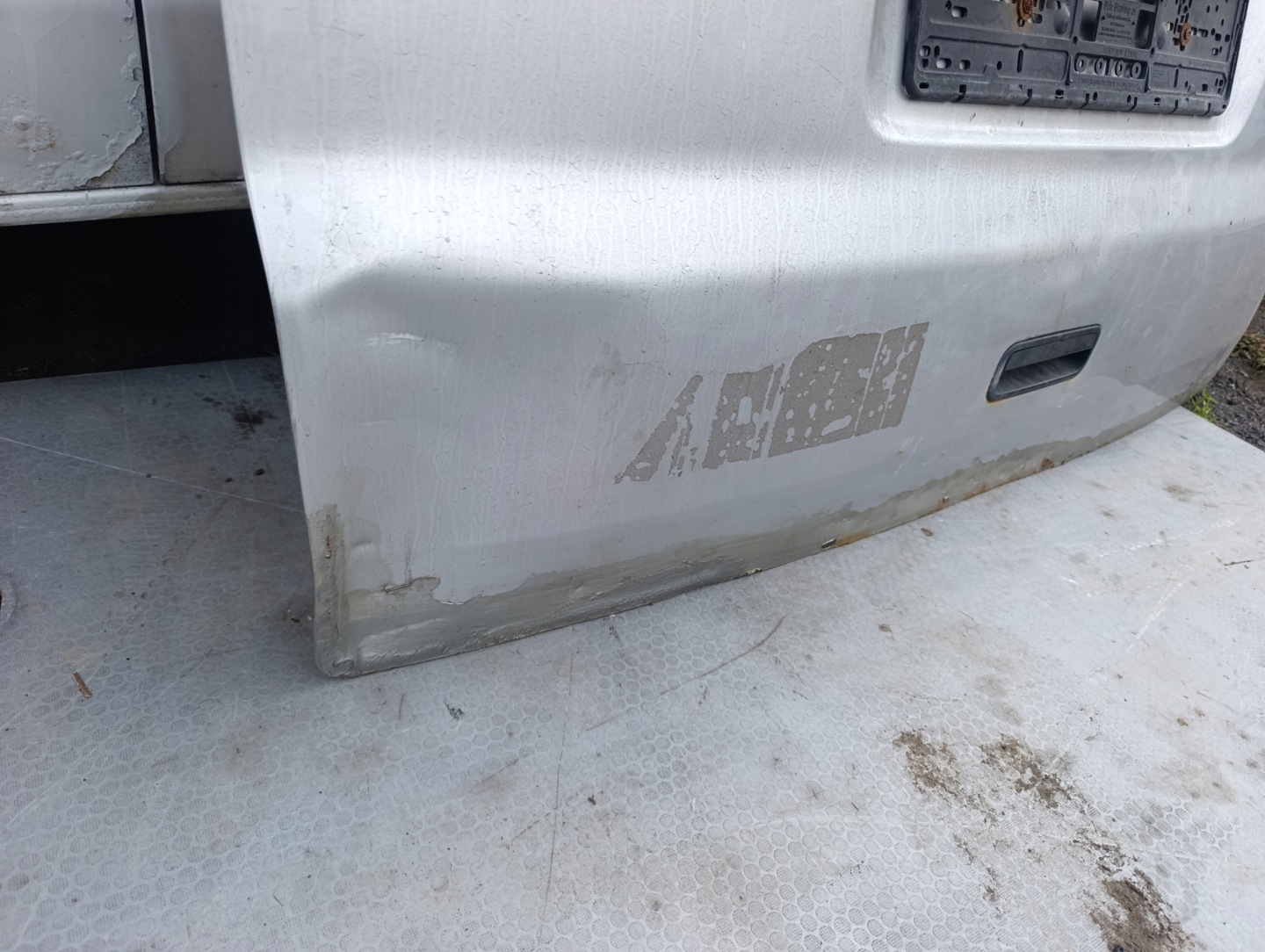 VW T5 T5 LIFT trunk door cover boot rear part complete