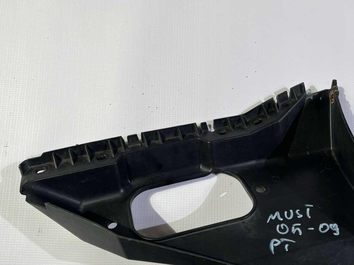 Support Support plaque Pare choc Arrière Arrière Droite Ford Mustang V 2005-2009