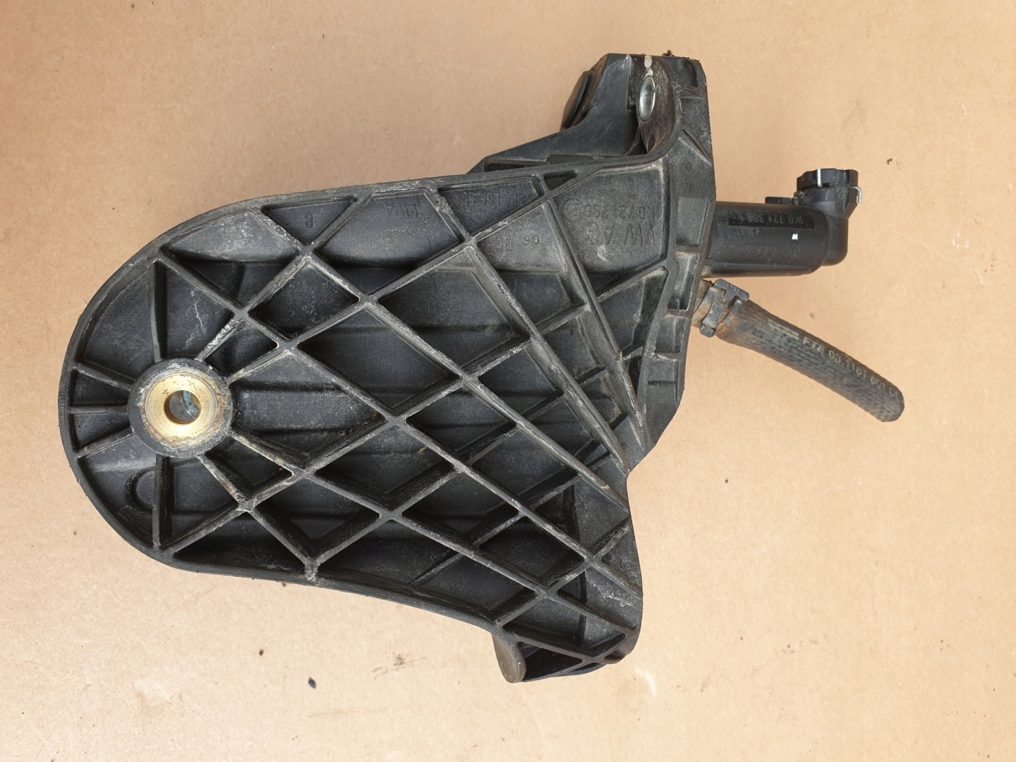 Pompe Embrayage Support plaque VW GOLF V SEAT SKODA