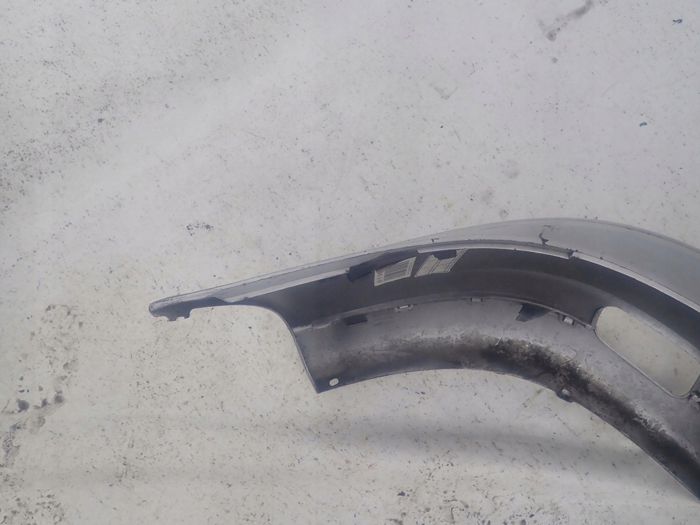 VOLVO V70 II 2 LIFT 05-07 bumper front washer