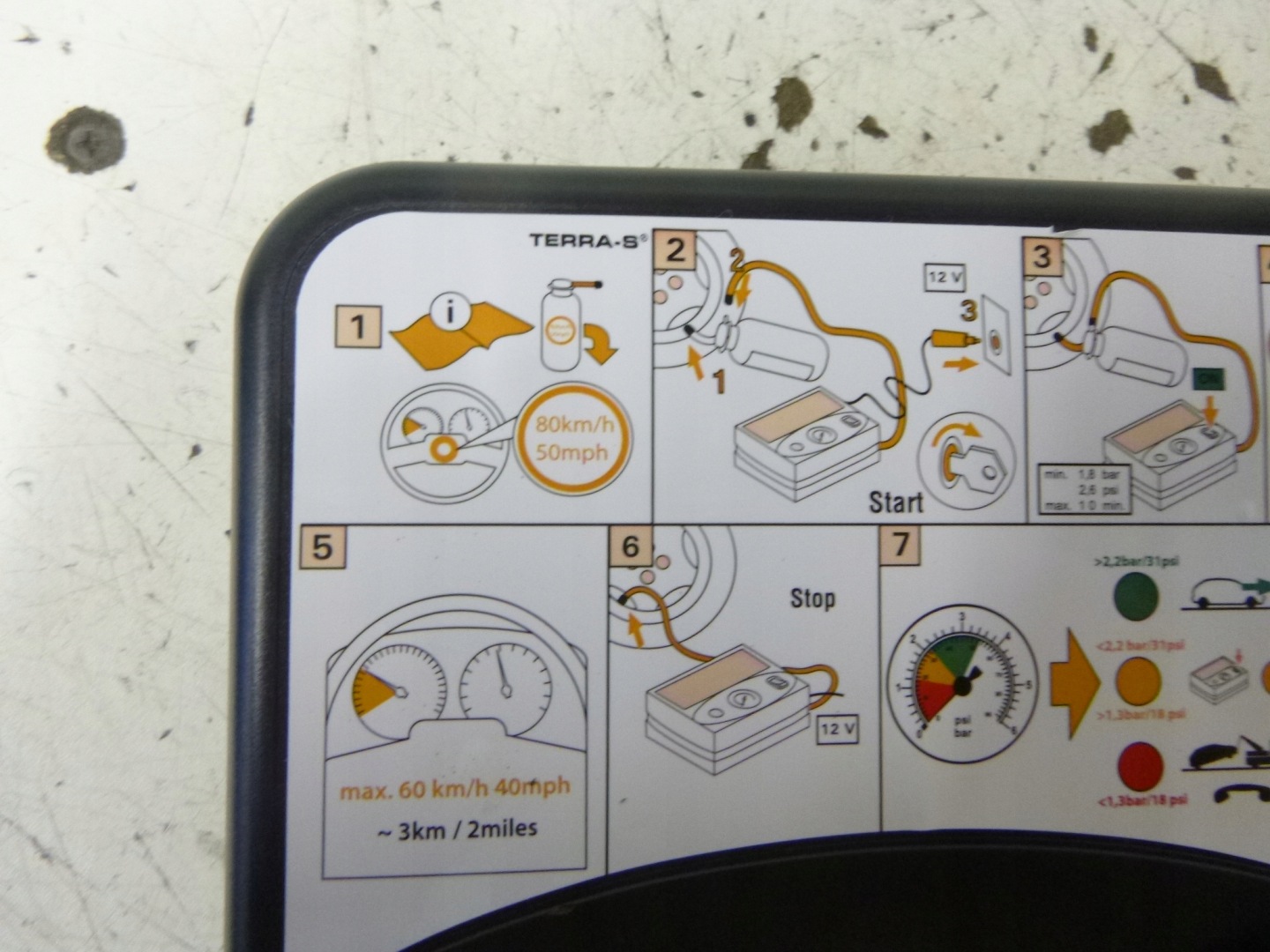 compressor; Renault Twingo II Lift 2013r. 995651049
