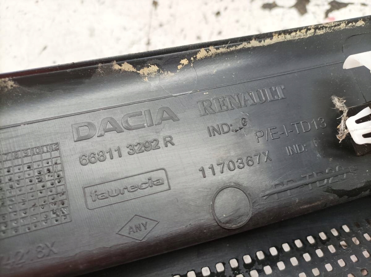 torpedo plastic EU 668113292R Dacia Duster II (2017-2024)