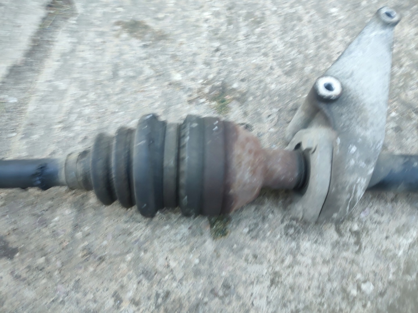 OPEL ASTRA J semi-axis right long LB 1.4T 13271556
