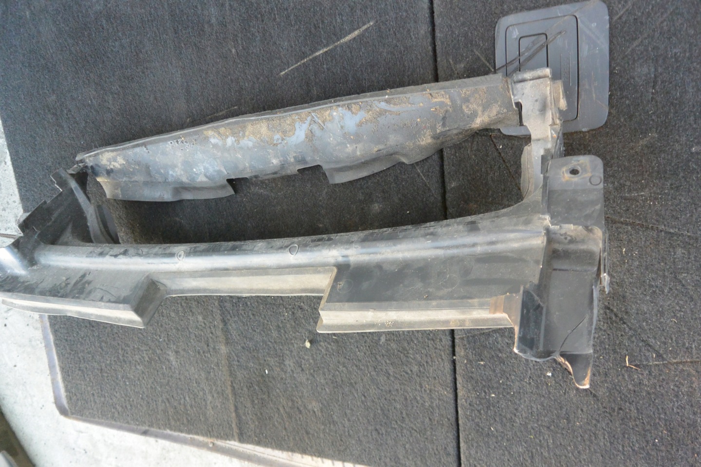 LUFTANSAUGKANAL 4.7 5.5 V8 MERCEDES GL ML 164