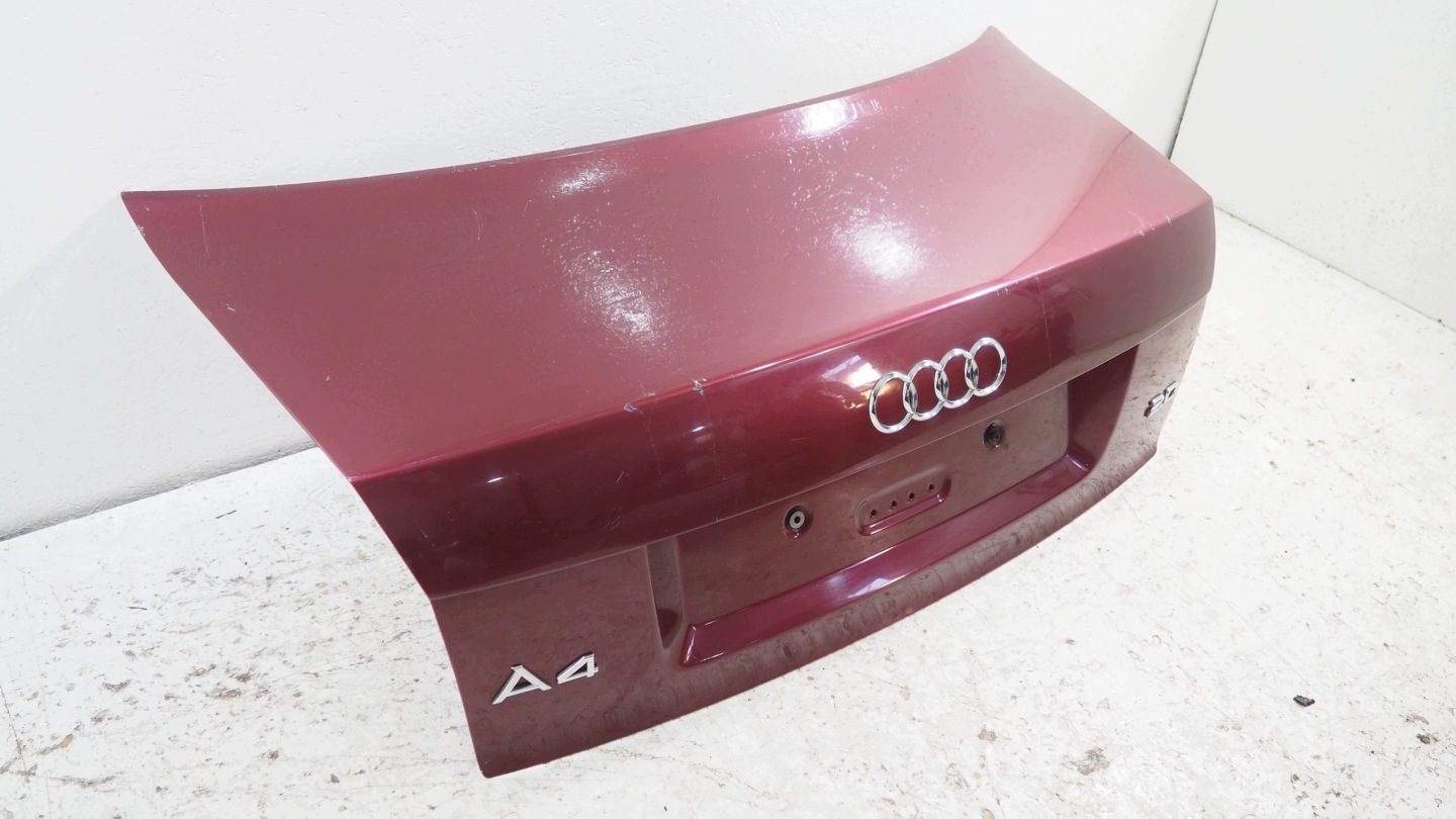 Audi A4 B6 sedan trunk door boot rear part 8E5827755