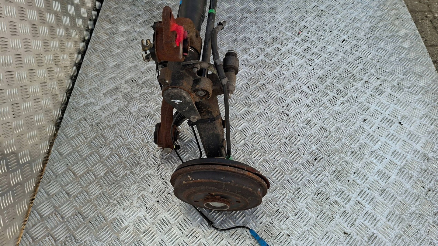 axis rear part PEUGEOT 206 HB 2002