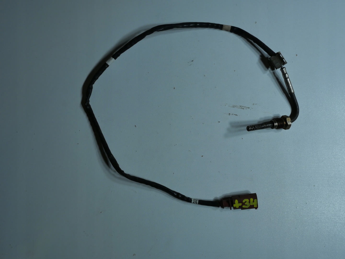 Sensor TEMPERATURY Gase VW SEAT SKODA 03L906088AJ
