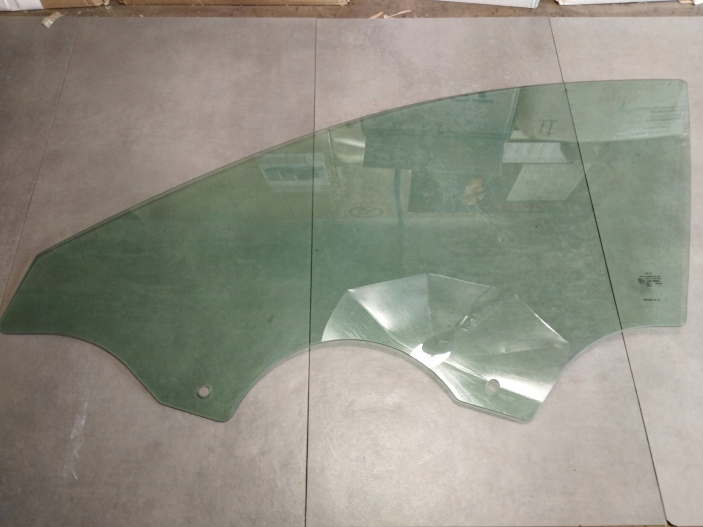 Cupra Formentor window door left front 2024 5FF845201A
