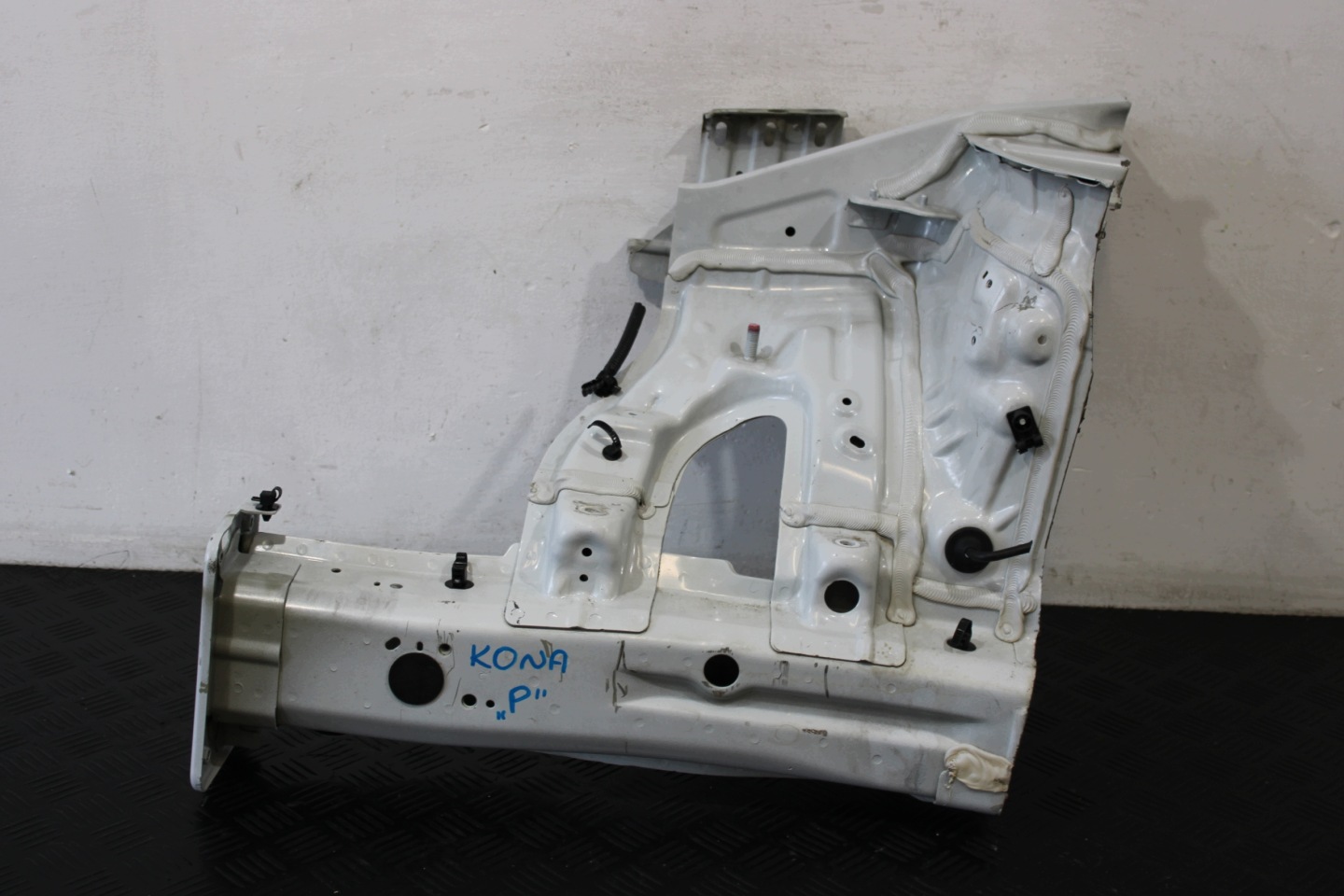 quarter quarter right front HYUNDAI KONA 1.6 CRDI