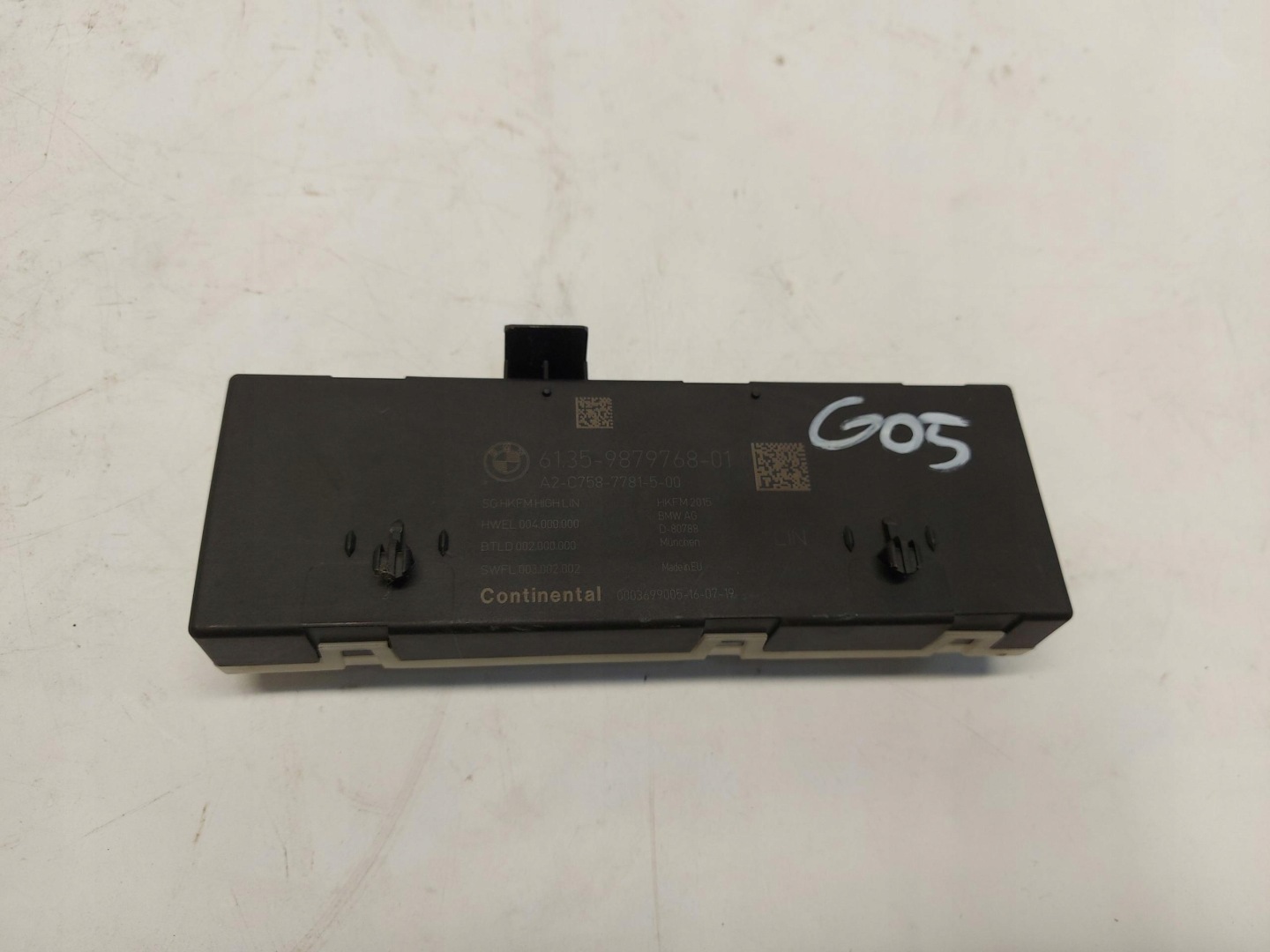 BMW G05 X5 3.0d 2019r module control unit bonnet 9879768