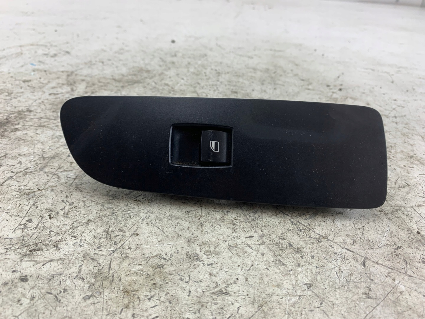 BMW E81 E87 PANEL of the window right front
