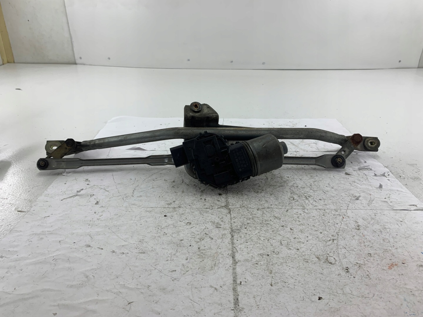 VW PASSAT B5 Wischergestänge vorne 3B1955113C