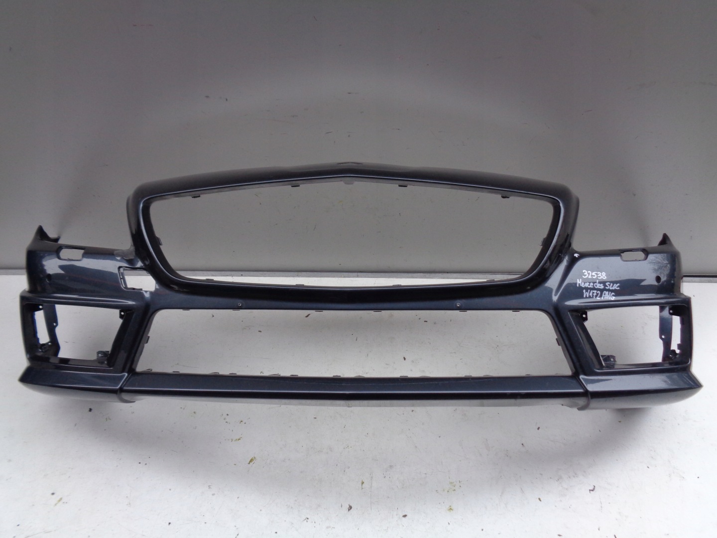 front bumper MERCEDES SLK W172 AMG NR 32538