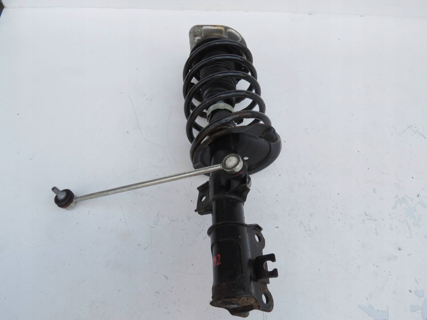 shock absorber front ZE spring VOLVO S60 and 2.4 B 140KM R5 2001r 334611
