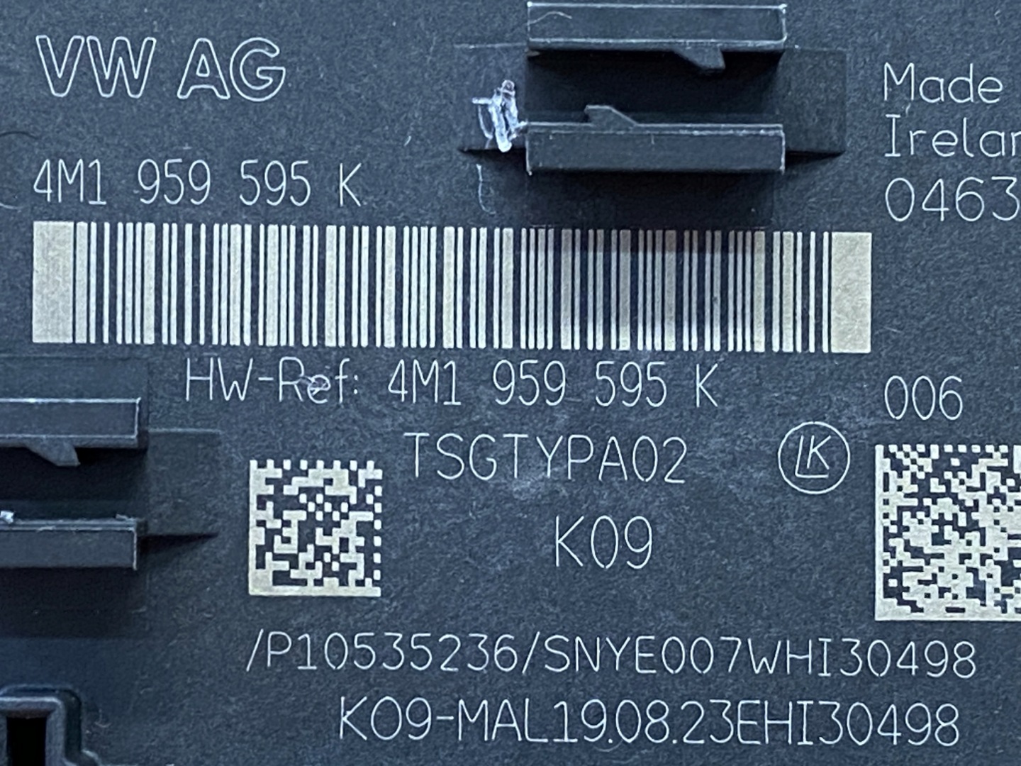 AUDI Q8 4M8 control unit module door rear part 4M1959595K