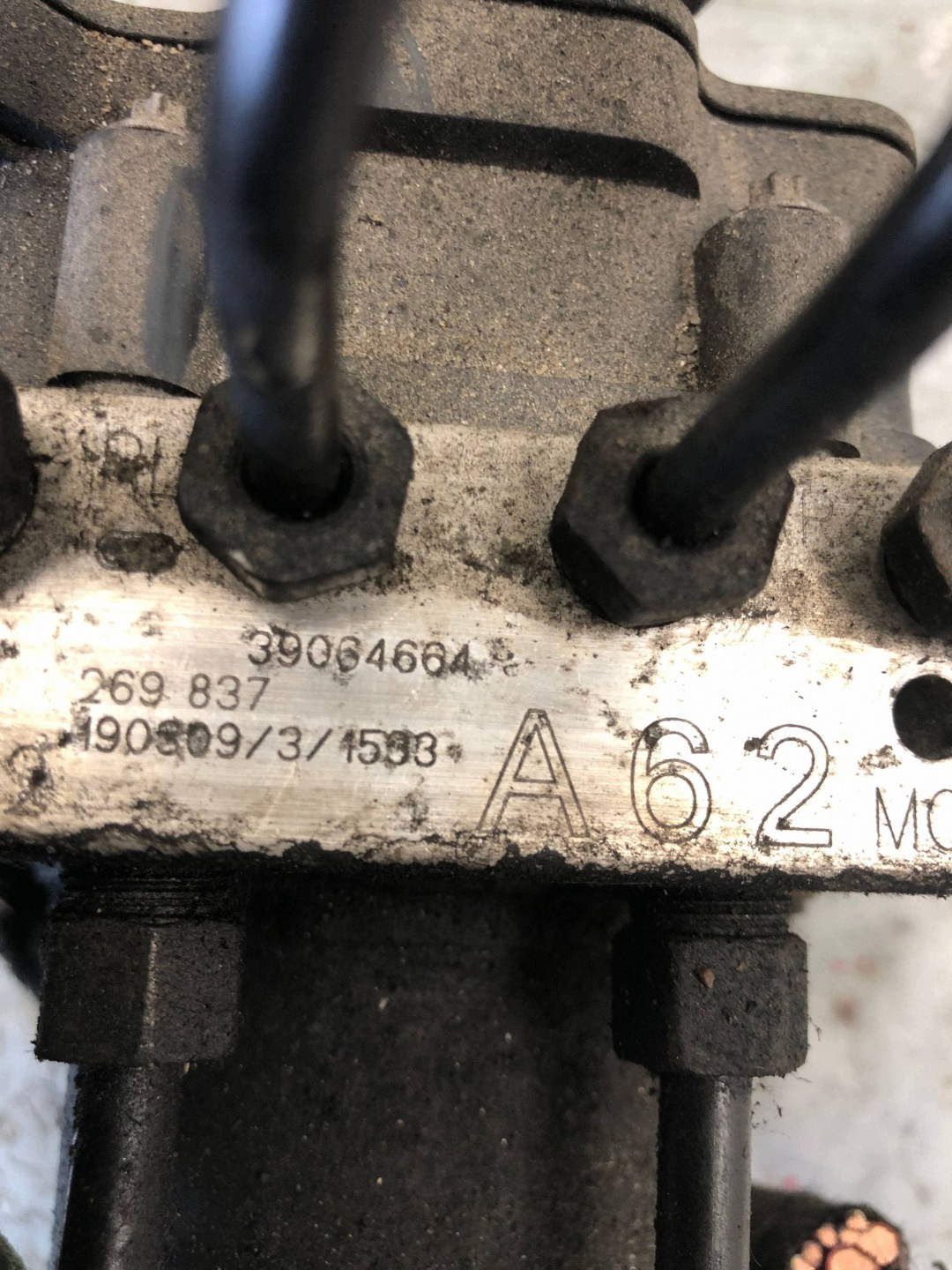 pompa ABS OPEL ASTRA K KOMBI 39064664