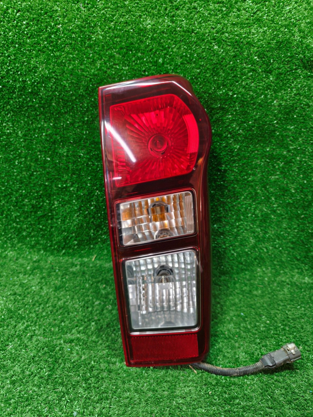 light rear part rear right ISUZU D-MAX II 12- NR.L215