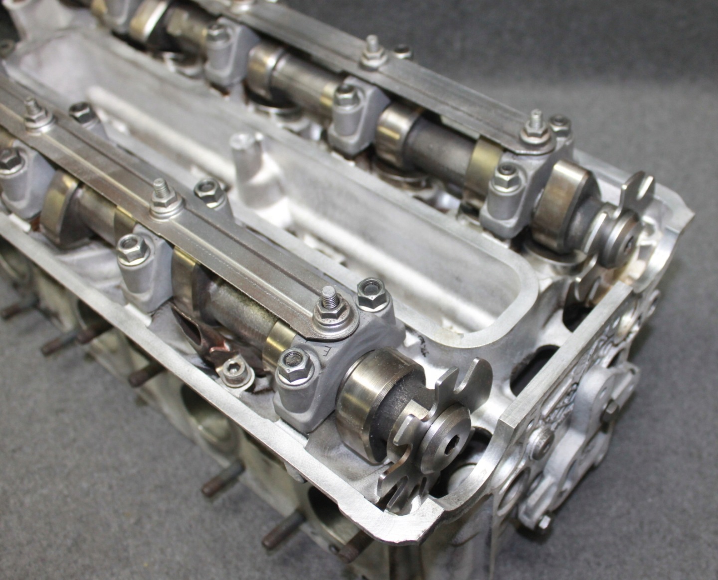 BMW E39 M5 Z8 E52 5.0i S62B50 400KM - TESTATA Motore completa 5-8 1407010