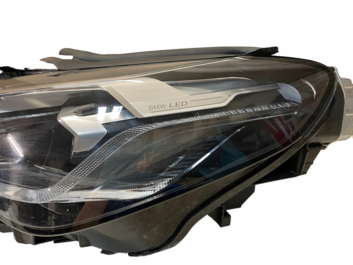 light front left ADAPTIVE LED Z DOSWIETLANIEM + connecting spoiler BMW 2 U06 21R EU