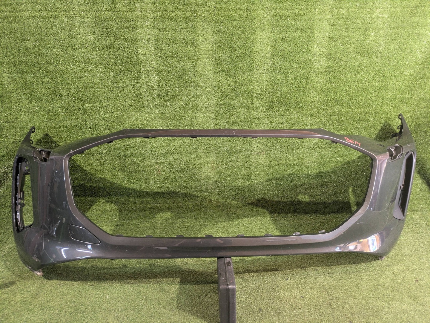 front bumper front AUDI Q5 III 8MA NR.Z9614