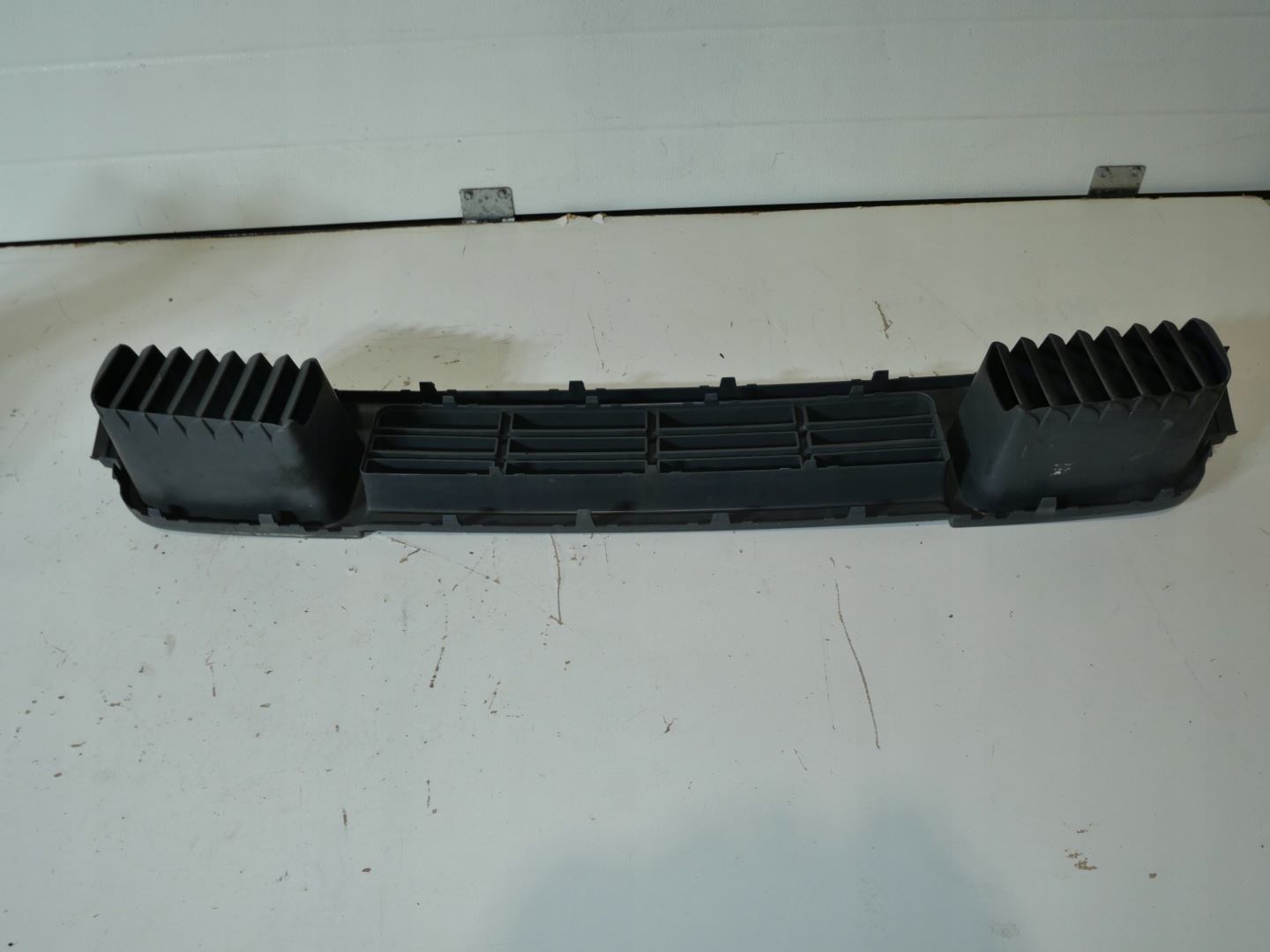 VW T5 griglia Paraurti 7H0807719