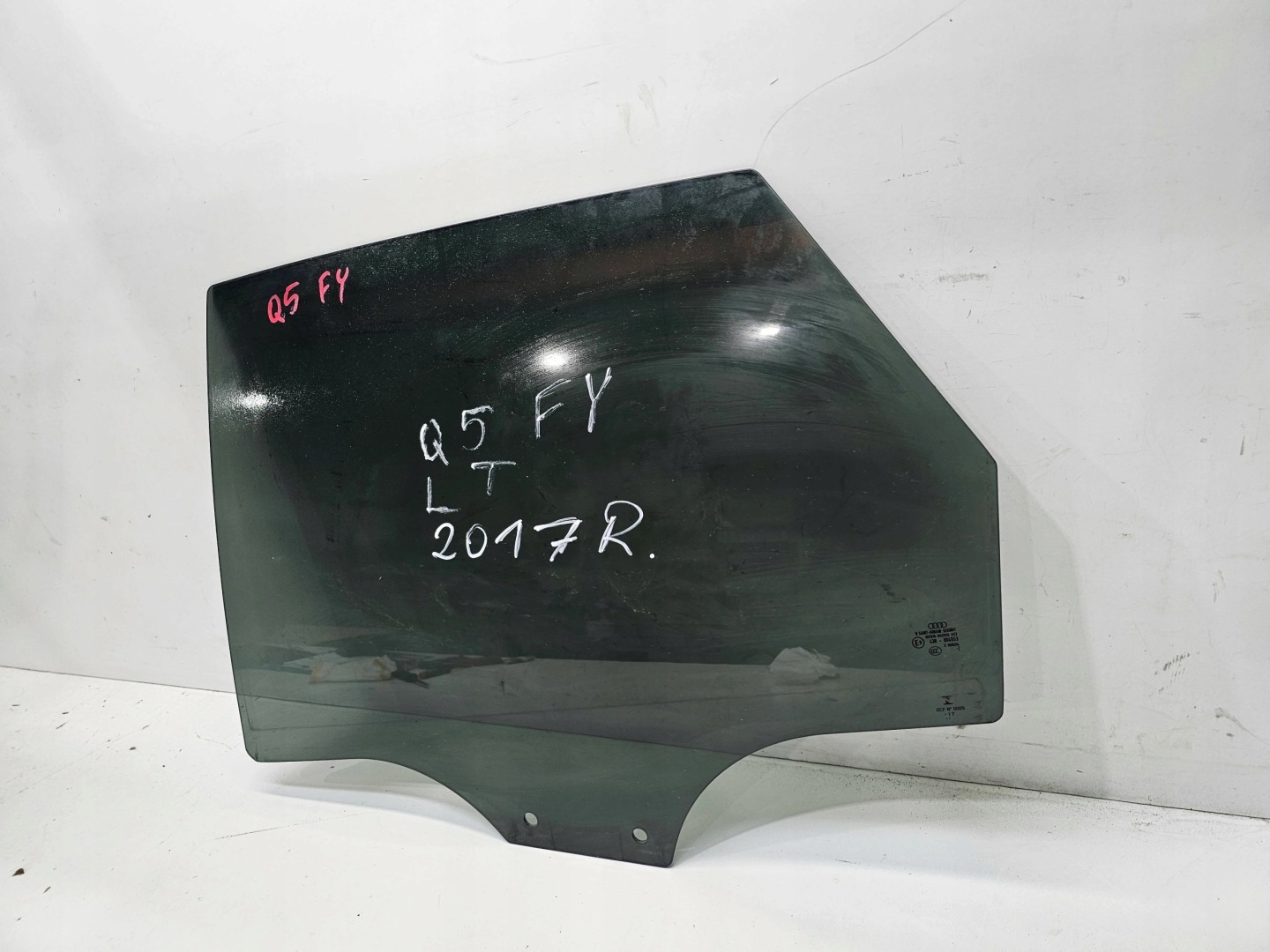 window side door left rear part AUDI Q5 FY 80A 2017 ROK 80A845205A
