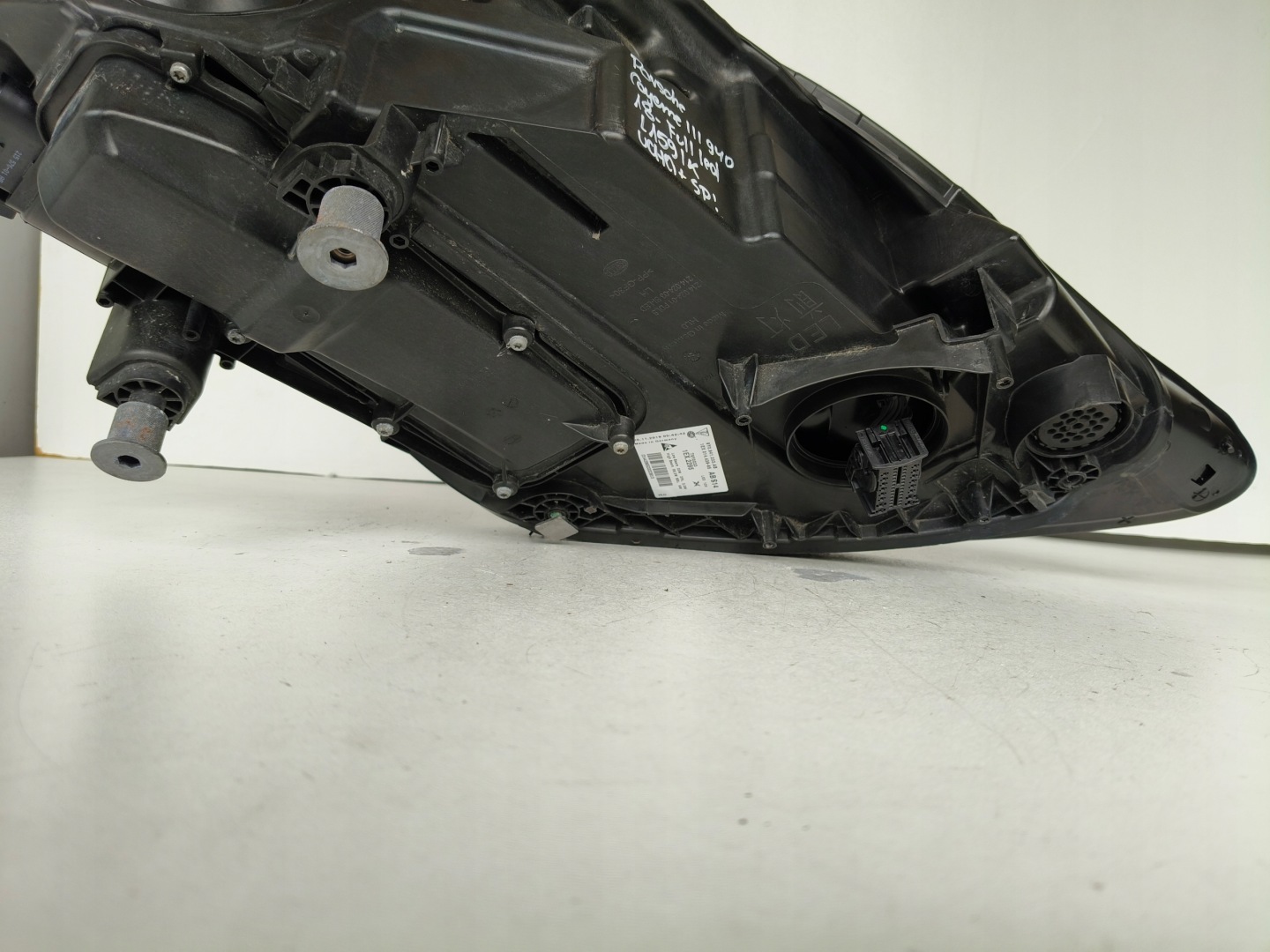 light left REFLEKTOR PORSCHE CAYENNE III 9Y 9Y0 18- FULL LED