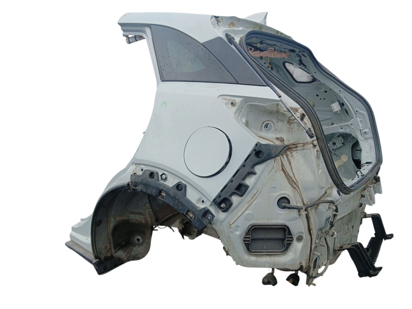 parafango sinistra posteriore MAZDA CX-3 LAK: 47A (14-18)