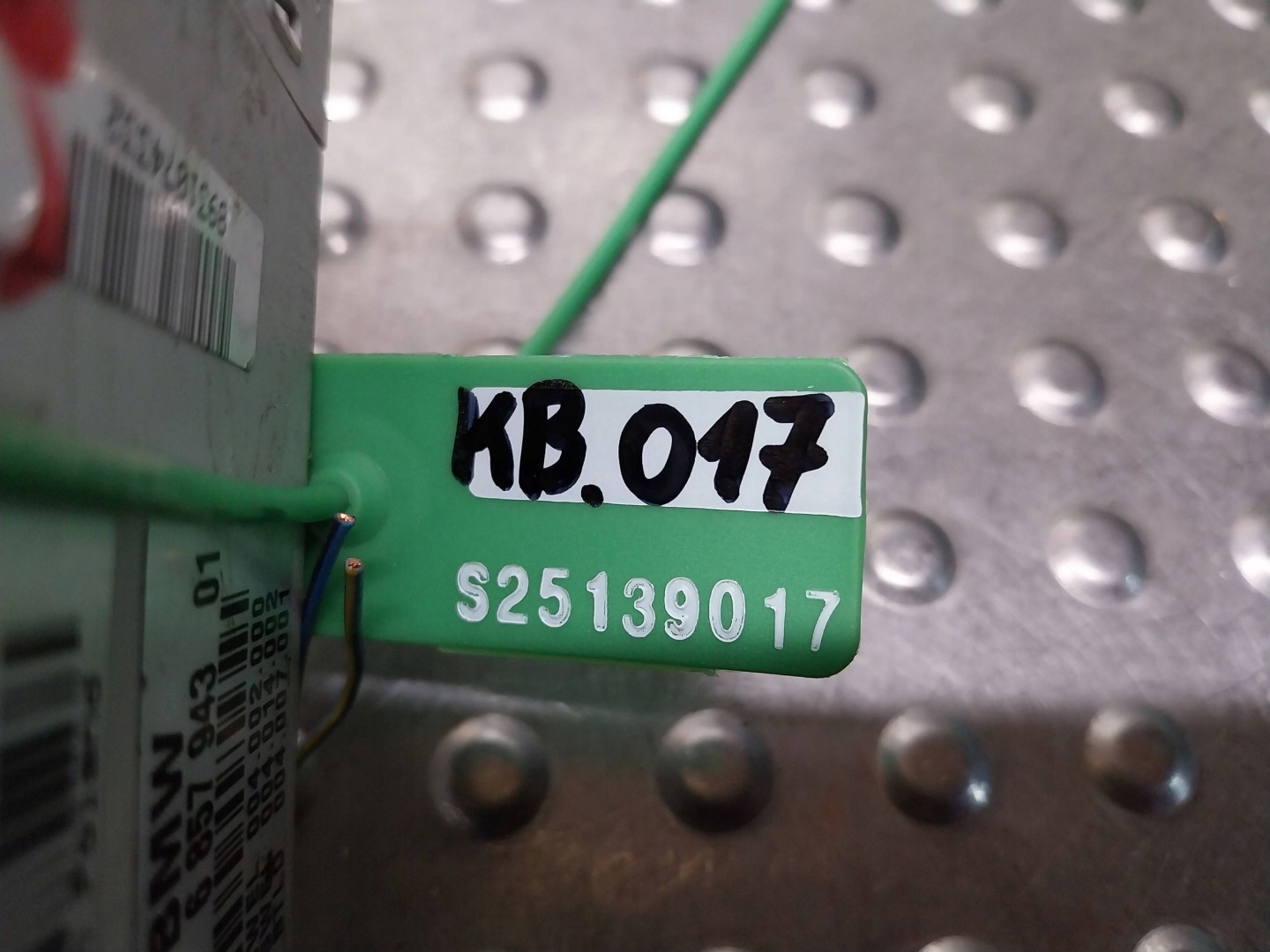 module control unit springing 6857943 BMW F10 F11