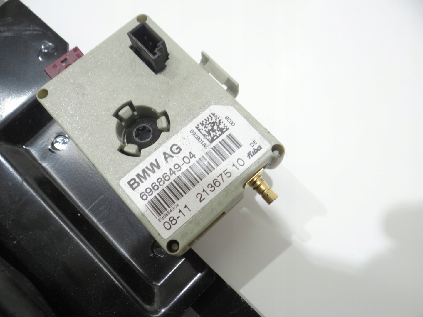 KATOWNIK POLACZENIOWY amplifier left rear part BMW E93 7128383