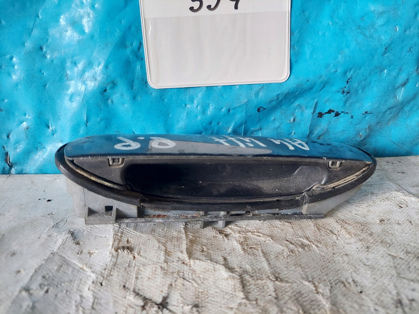 handle right front A4 B5 LIFT 4B2837886