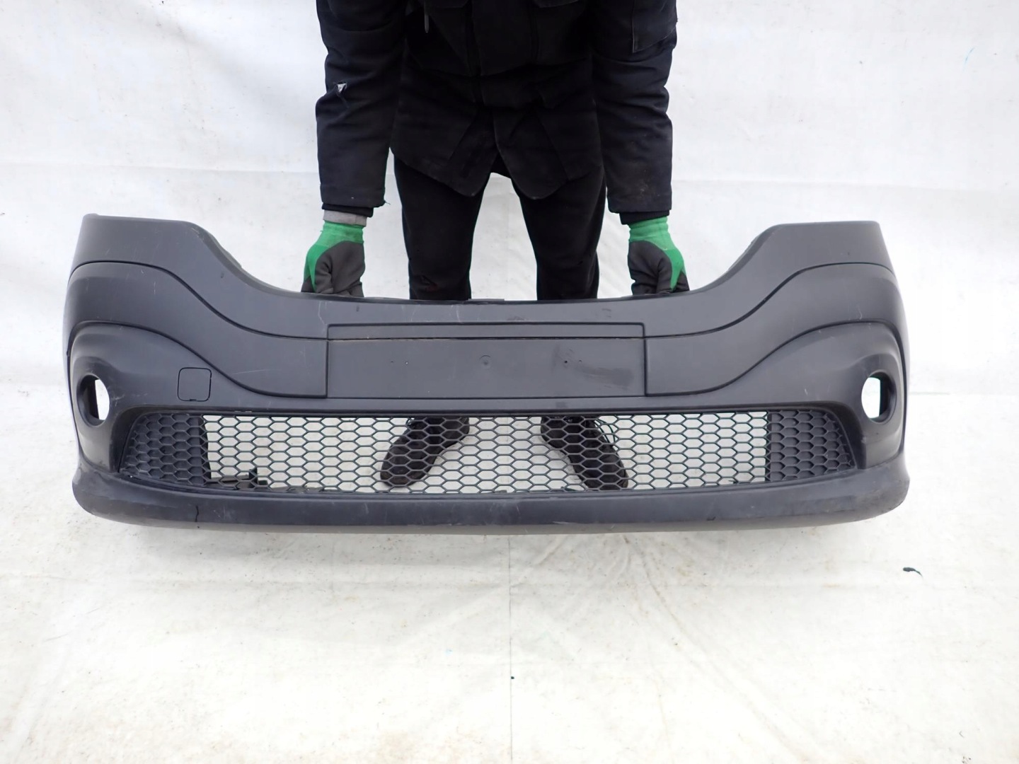 RENAULT TRAFIC III 3 14-21 bumper front cover