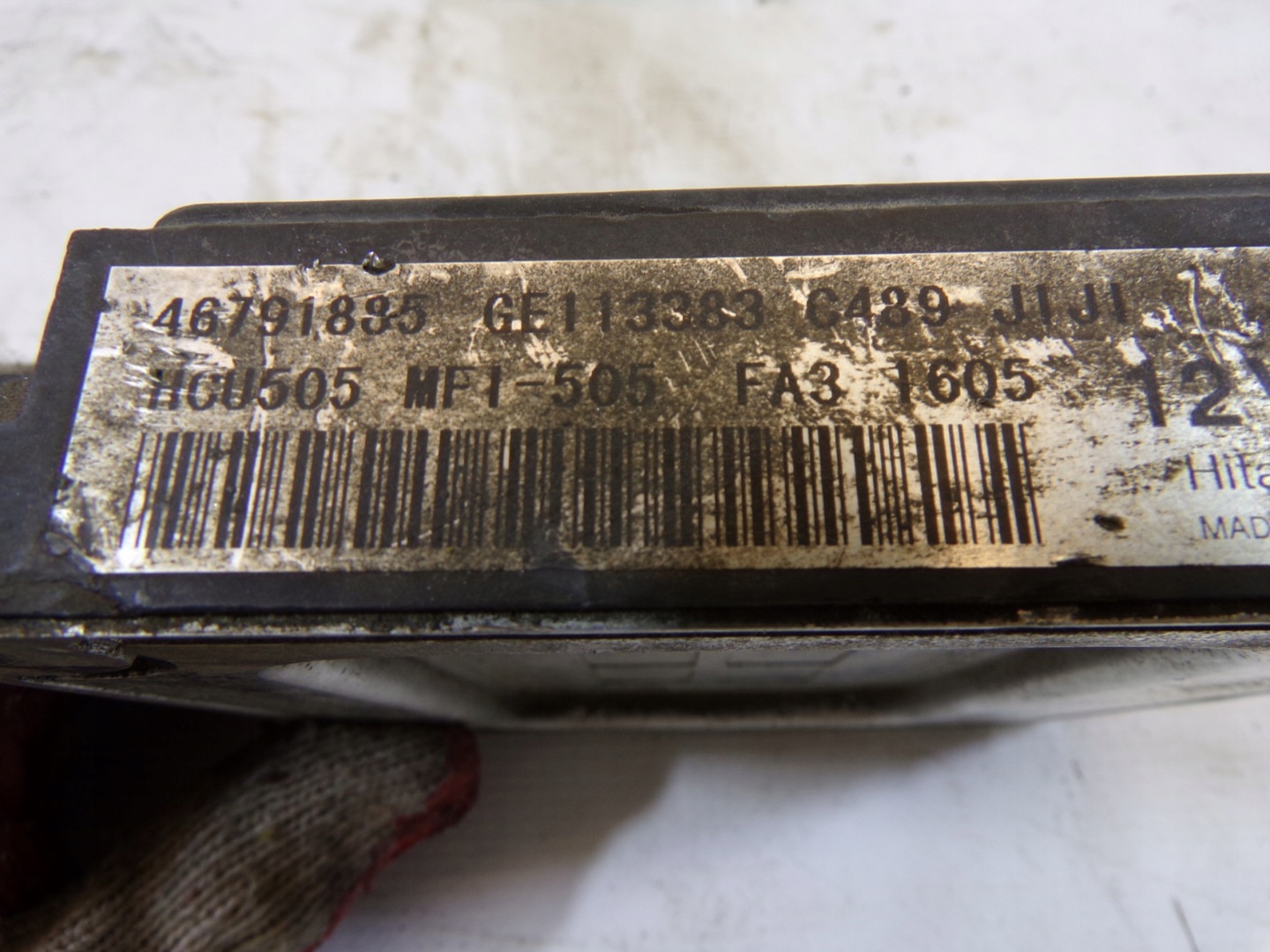 computer control unit of the engine FIAT STILO 1.8 46791885