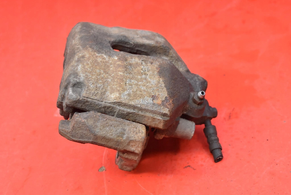 caliper brake left front SKODA FABIA 3 III 1.2 TSI 110 KM 14-18