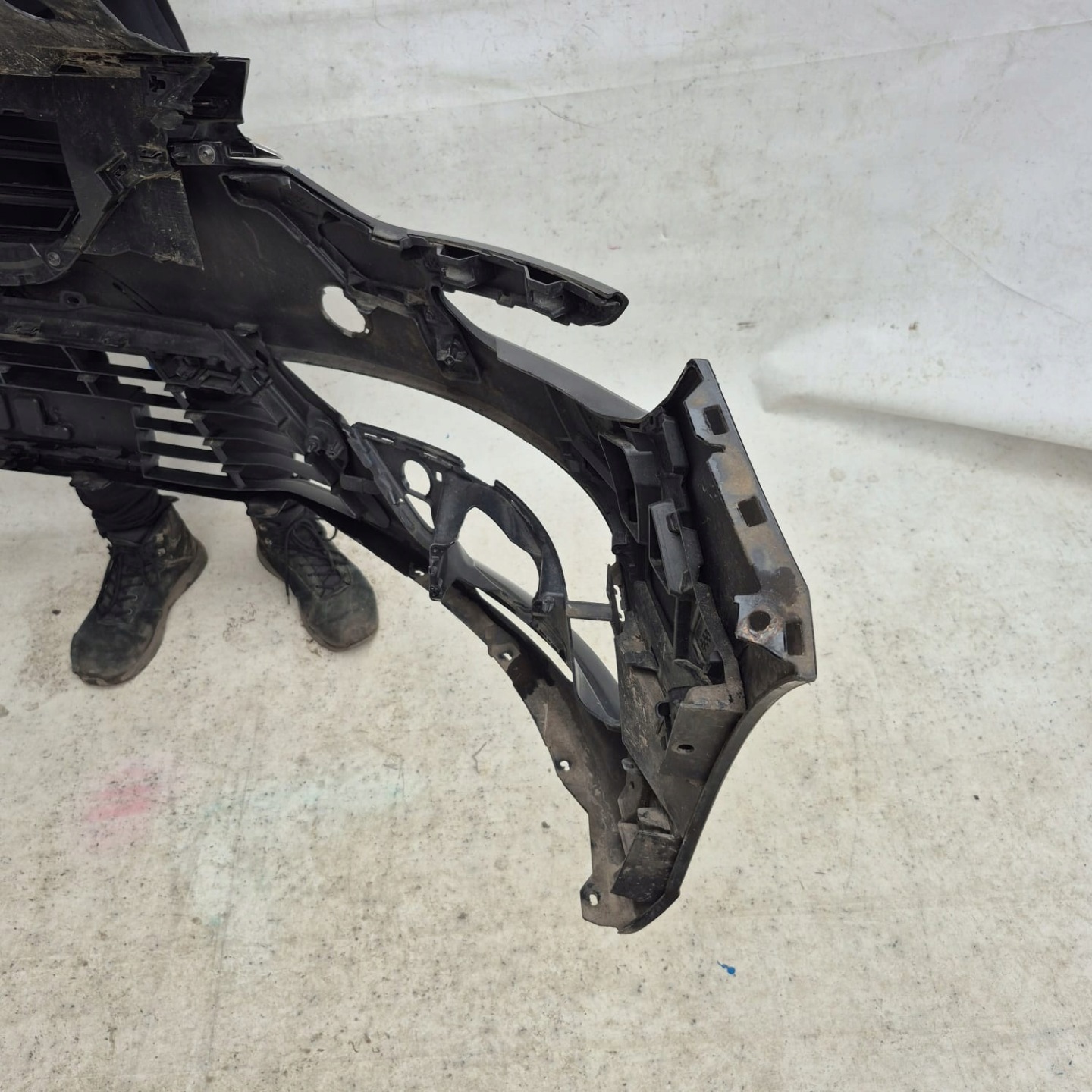 RENAULT MEGANE IV 4 16-20 bumper front front grill PDC 622542307R
