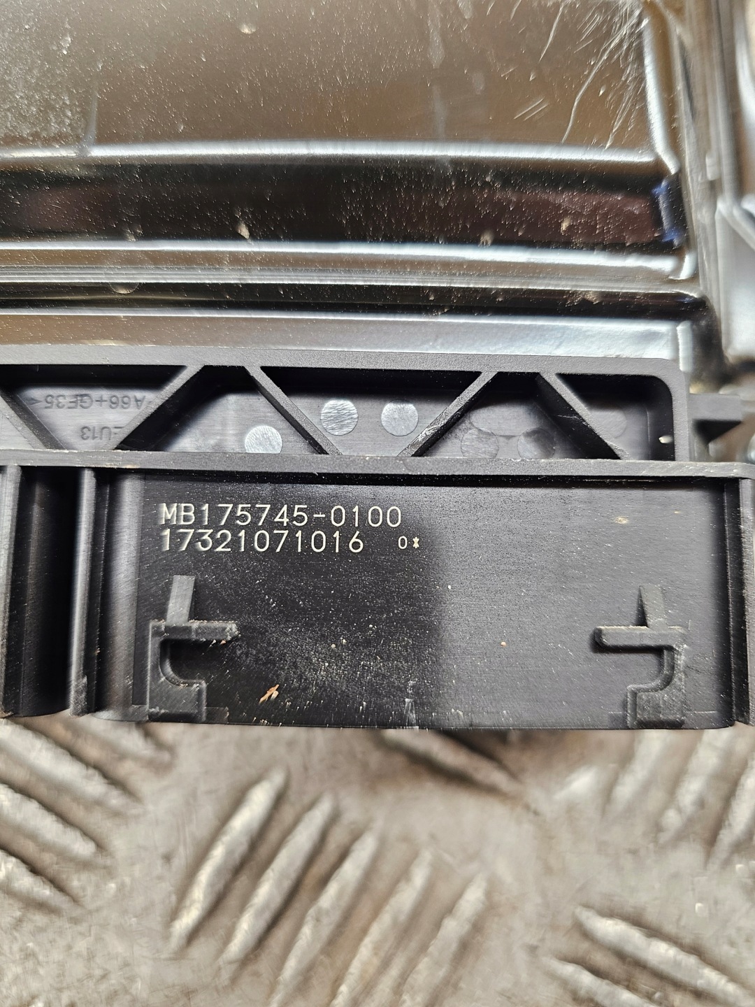 VOLVO S90 V90 17R control unit of the engine 2.0 32203480