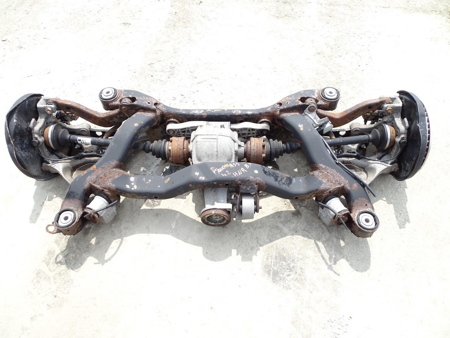 subframe axle beam sususpension rear part rear. complete AUDI S4 RS4 B7 4.2 QUATTRO 8E0