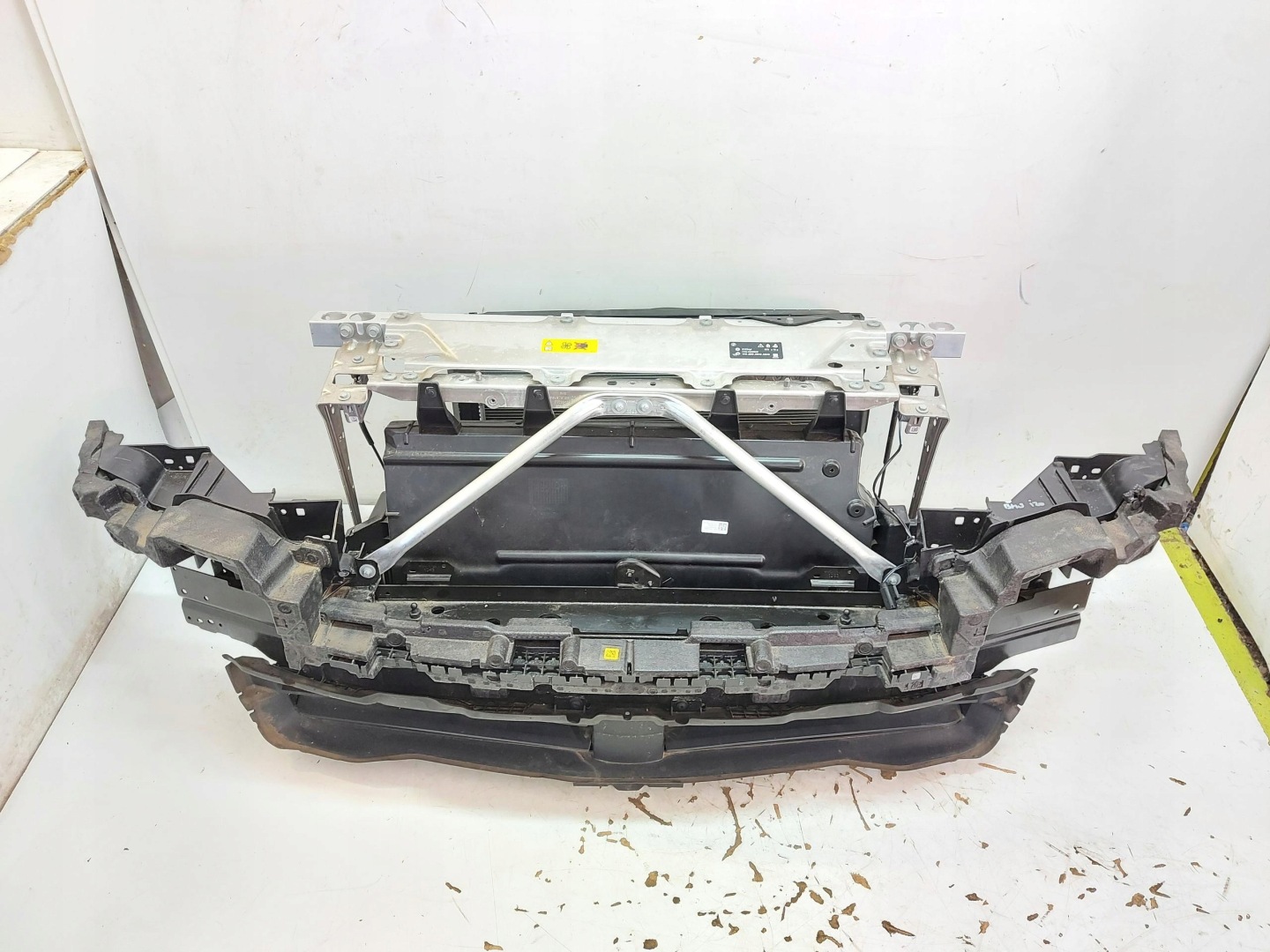 BMW iX i20 2023, Xdrive50, support panel for radiators radiator KOMPLET