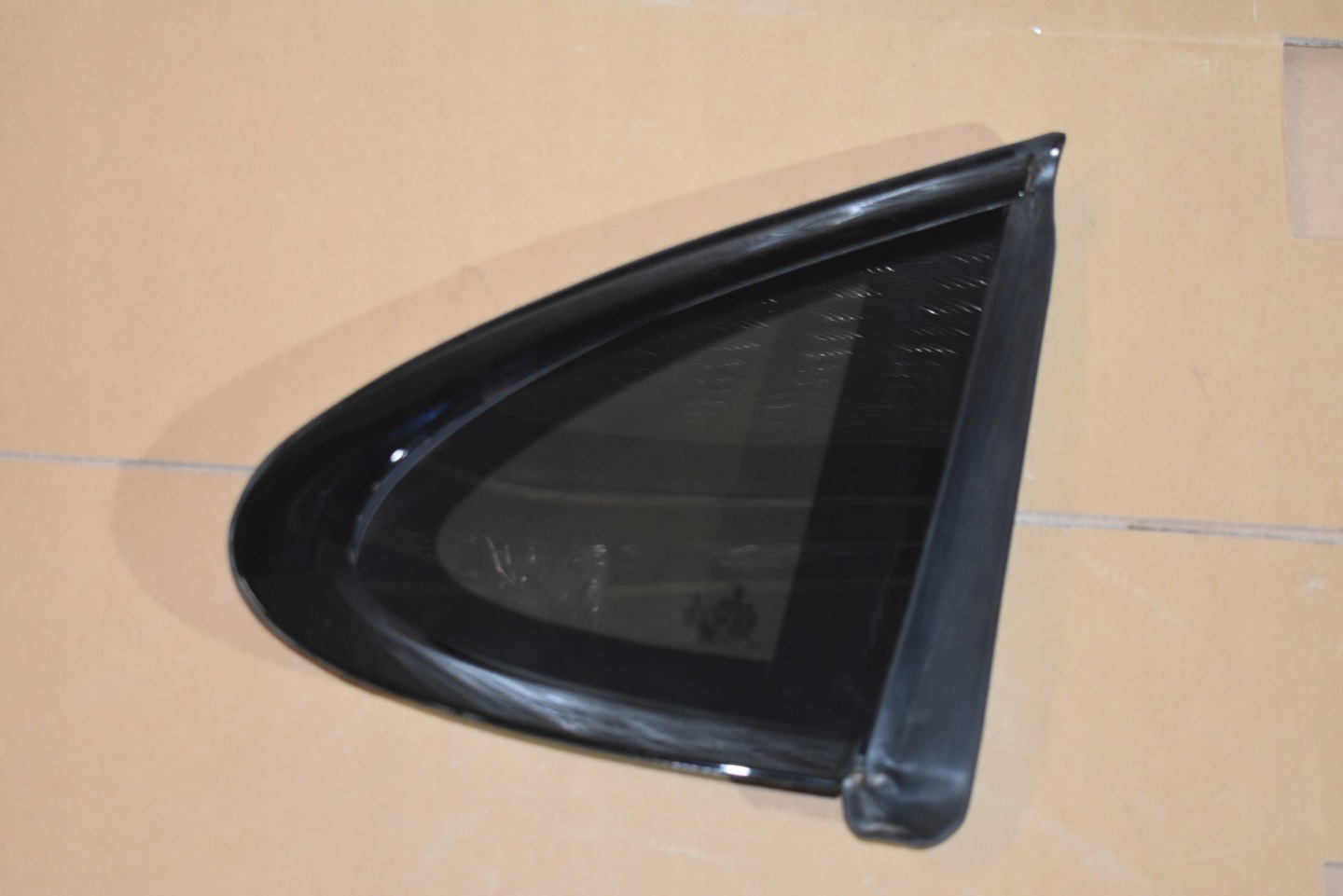 IDEALNA window bodywork right AS2 22R. PORSCHE PANAMERA 971 1